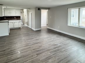 7909 Dixie Drive, Houston TX 77087
