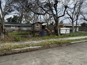 7909 Dixie Drive, Houston TX 77087