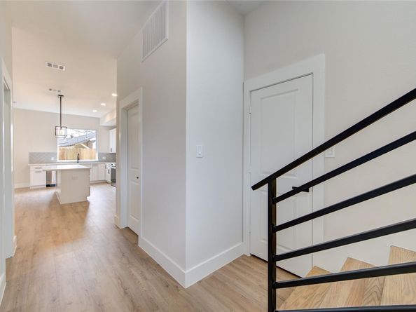 6835 Weston Street A, Houston TX 77021