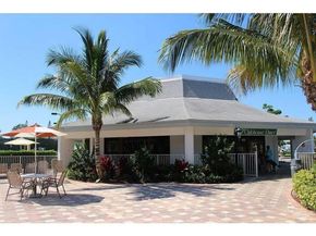 170 Oakridge L 170, Deerfield Beach FL 33442
