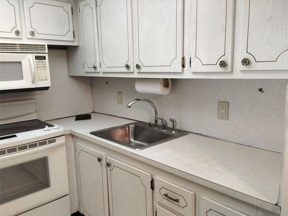 170 Oakridge L 170, Deerfield Beach FL 33442