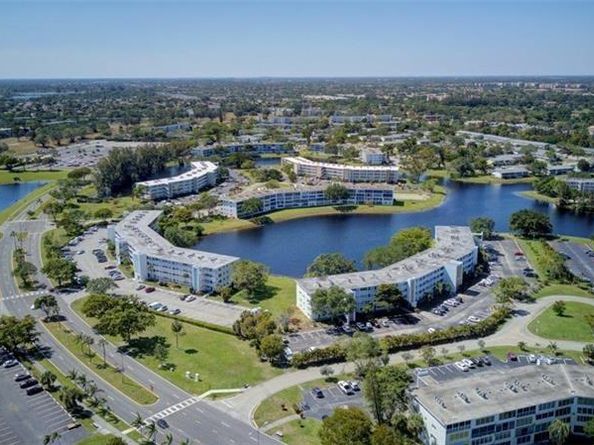 170 Oakridge L 170, Deerfield Beach FL 33442
