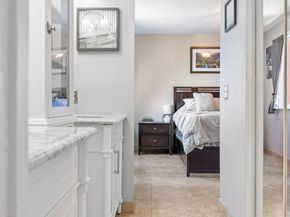 940 SW 96th Avenue, Pembroke Pines FL 33025