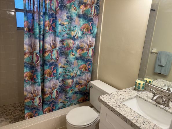 1450 N Riverside Dr 208, Pompano Beach FL 33062
