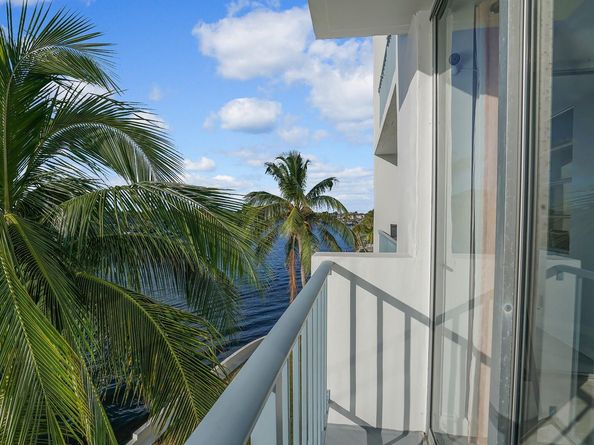 1609 N Riverside Dr 304, Pompano Beach FL 33062