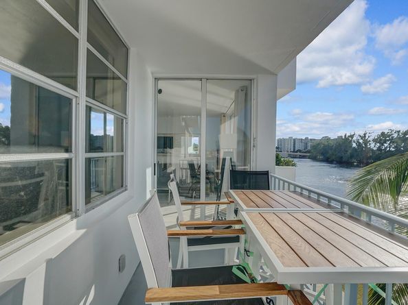 1609 N Riverside Dr 304, Pompano Beach FL 33062