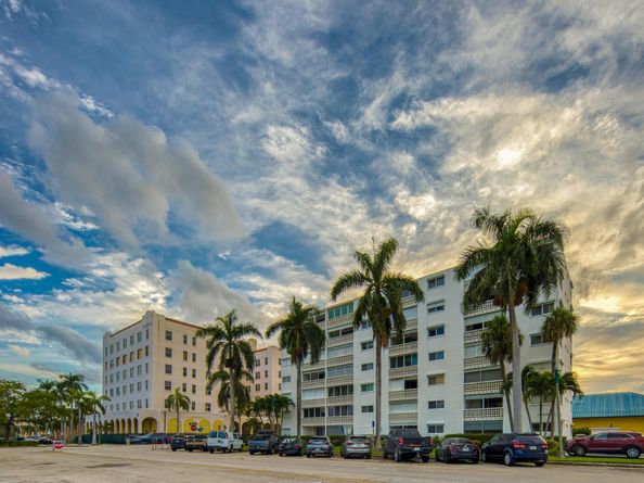 1 N Golfview Road 601, Lake Worth Beach FL 33460