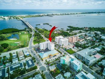 1 N Golfview Road