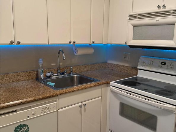 1900 S Ocean Blvd 3V, Pompano Beach FL 33062