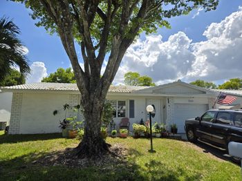 1025 NW 90th Way