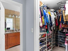 1025 NW 90th Way, Plantation FL 33322