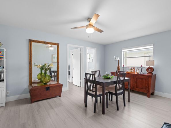 1025 NW 90th Way, Plantation FL 33322