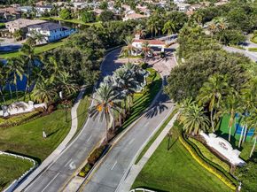 17760 Villa Club Way, Boca Raton FL 33496