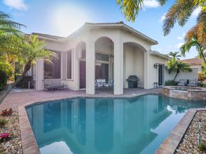 17760 Villa Club Way, Boca Raton FL 33496