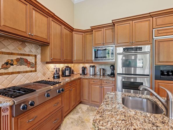 17760 Villa Club Way, Boca Raton FL 33496