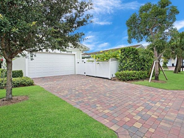 2710 W Mallory Boulevard, Jupiter FL 33458
