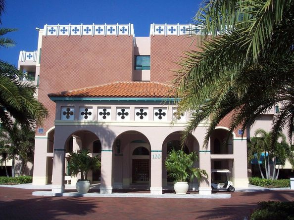 120 SE 5th Avenue 326, Boca Raton FL 33432