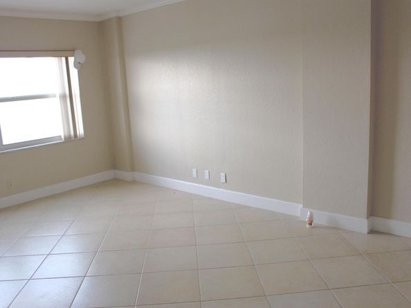 2900 NE 30th Street A8, Fort Lauderdale FL 33306