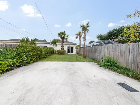 607 N F Street, Lake Worth Beach FL 33460