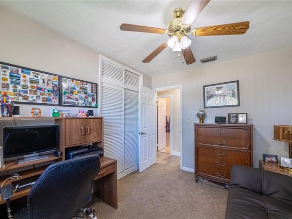 11420 NW 18th St, Pembroke Pines FL 33026