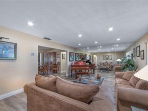 11420 NW 18th St, Pembroke Pines FL 33026