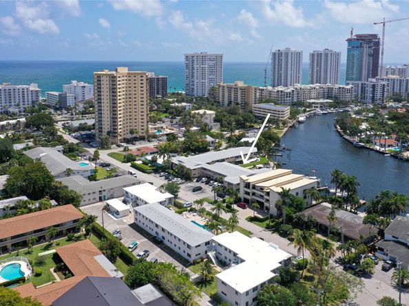 3216 SE 12th St 22, Pompano Beach FL 33062
