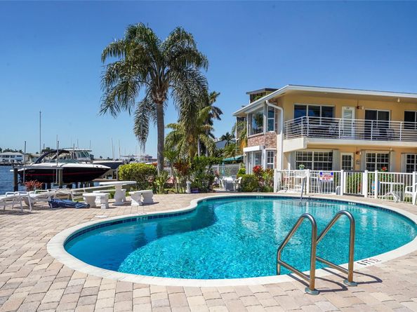 3216 SE 12th St 22, Pompano Beach FL 33062