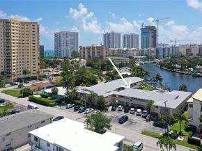 3216 SE 12th St 22, Pompano Beach FL 33062