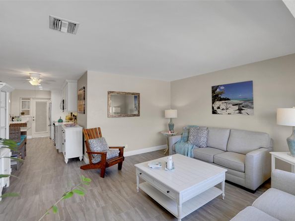 3216 SE 12th St 22, Pompano Beach FL 33062