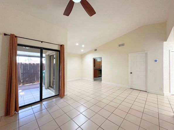 6557 NW 172nd Lane, Hialeah FL 33015