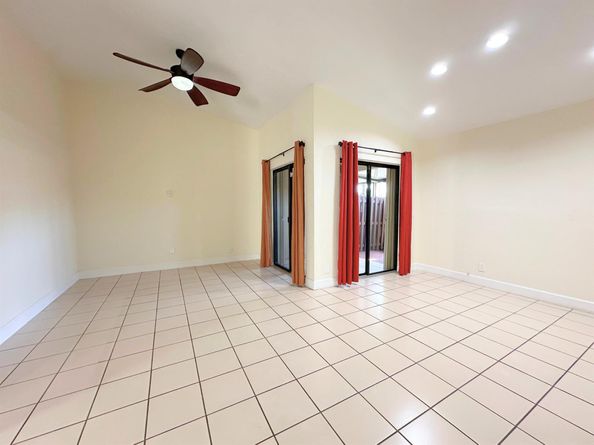 6557 NW 172nd Lane, Hialeah FL 33015