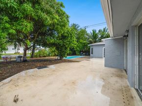 4500 NE 15th Ave, Oakland Park FL 33334