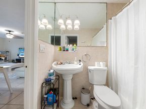4500 NE 15th Ave, Oakland Park FL 33334