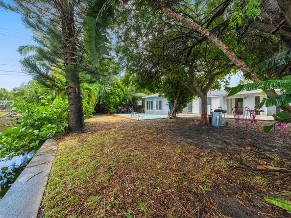 4500 NE 15th Ave, Oakland Park FL 33334