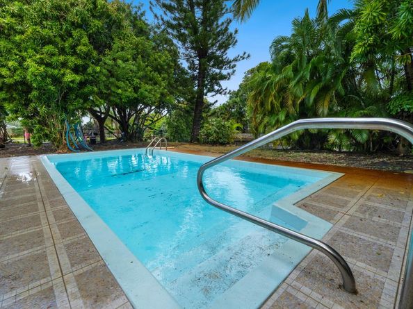 4500 NE 15th Ave, Oakland Park FL 33334