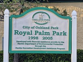 118 NW Royal Park Dr 2E, Oakland Park FL 33309