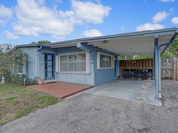 864 Caroline Avenue, West Palm Beach FL 33413
