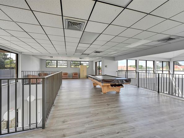 8592 W Sunrise Blvd 206, Plantation FL 33322
