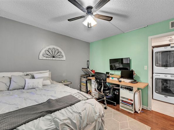 8592 W Sunrise Blvd 206, Plantation FL 33322