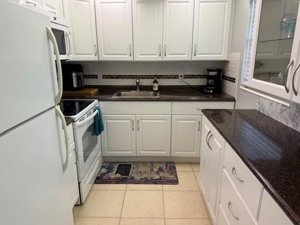 8 Tilford A 8, Deerfield Beach FL 33442