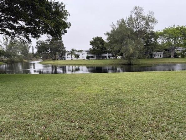 8 Tilford A 8, Deerfield Beach FL 33442