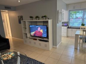 8 Tilford A 8, Deerfield Beach FL 33442