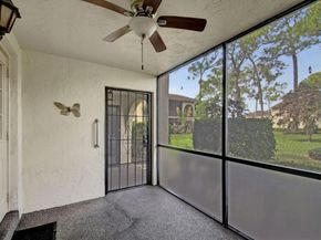 325 Knotty Pine Circle C1, Greenacres FL 33463
