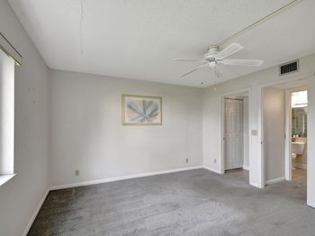 325 Knotty Pine Circle