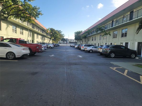 805 W Oakland Park Blvd E7, Oakland Park FL 33311