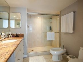 1360 S Ocean Blvd 1003, Pompano Beach FL 33062