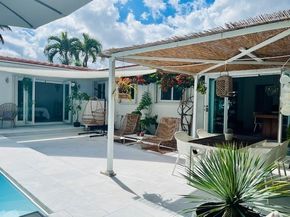 1910 NE 17th Ter, Fort Lauderdale FL 33305
