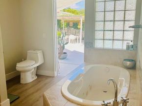 1910 NE 17th Ter, Fort Lauderdale FL 33305