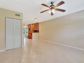 7290 NW 1st St 205, Margate FL 33063