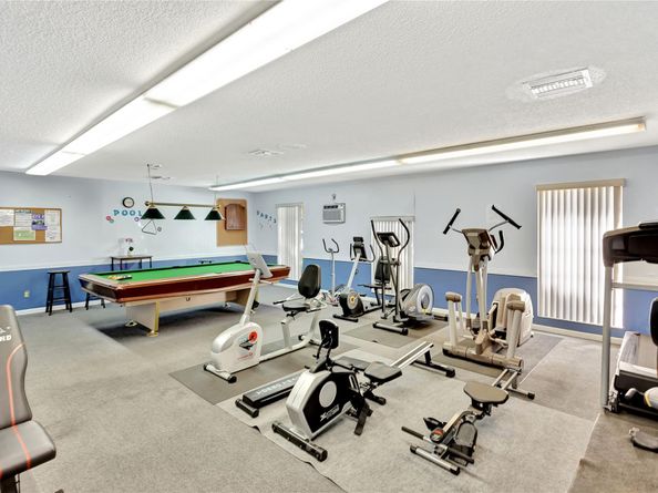 7290 NW 1st St 205, Margate FL 33063